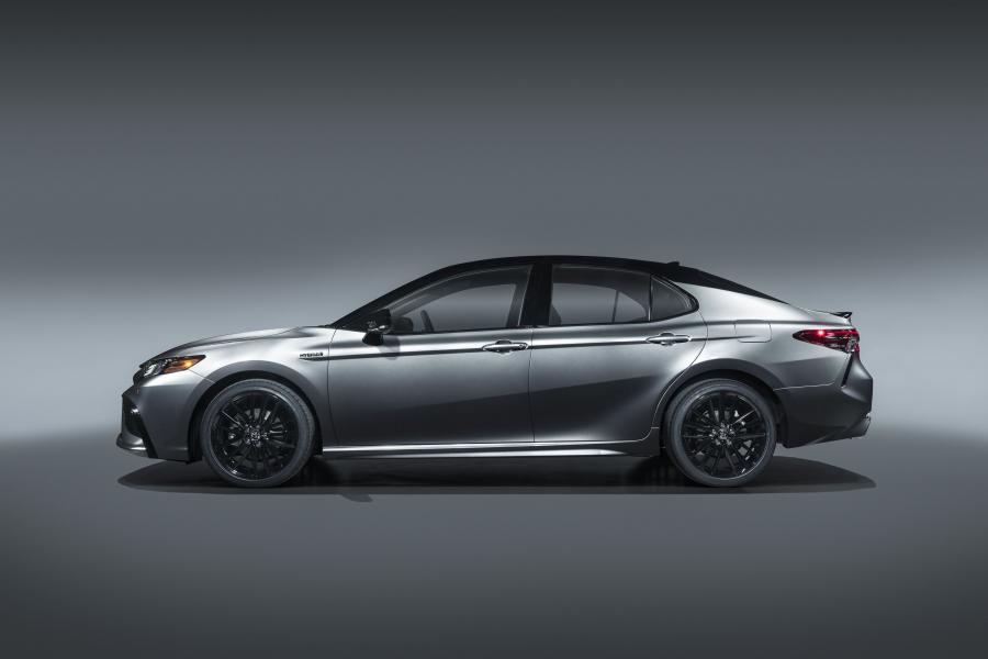  Toyota Camry Hybrid XSE 2020 года  (NA) (фото 3 из 12)